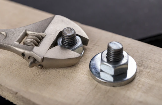 Rustfrit stål standarddele låst tilstand og løsninger